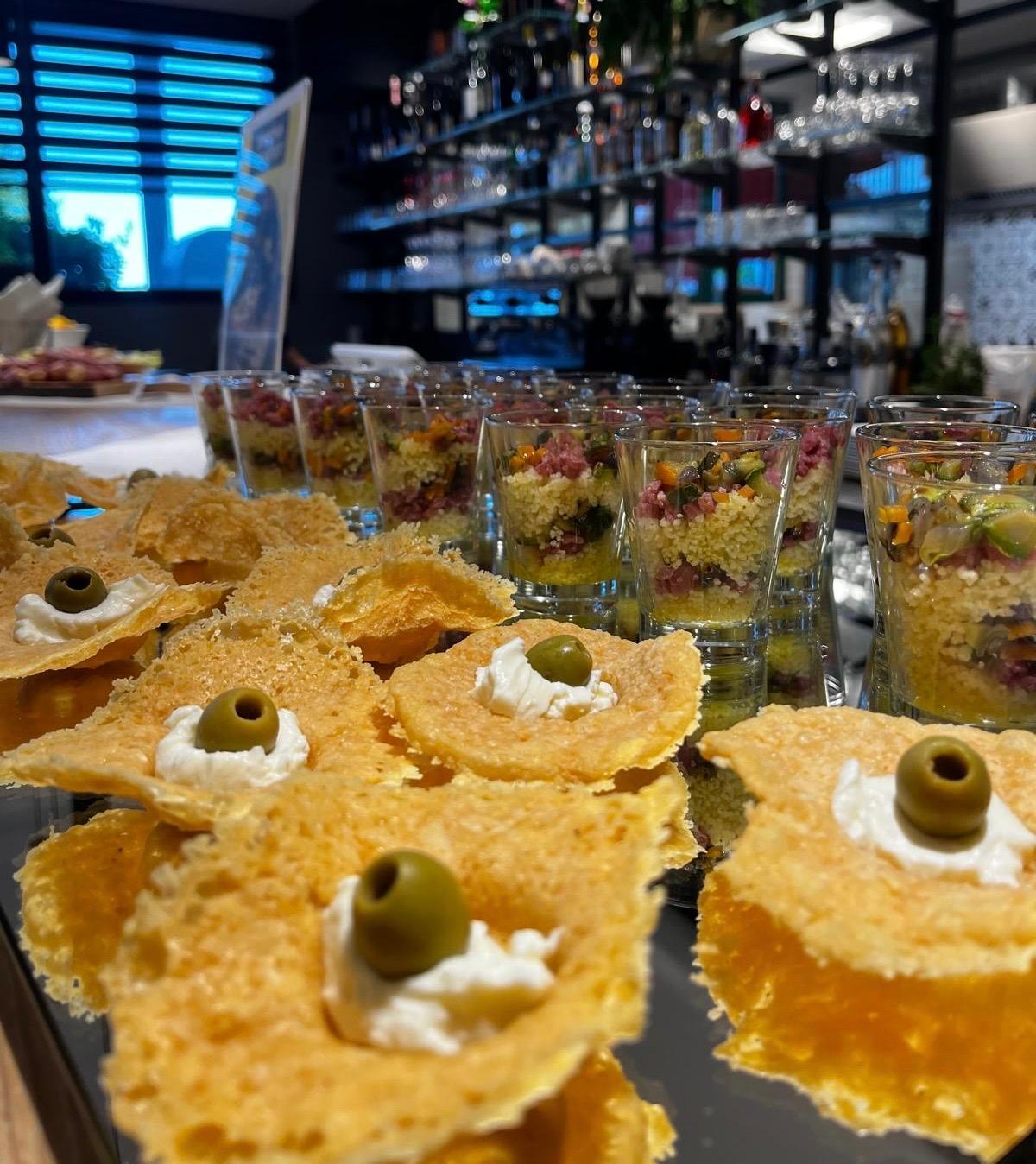 APERITIVO IN MUSICA
